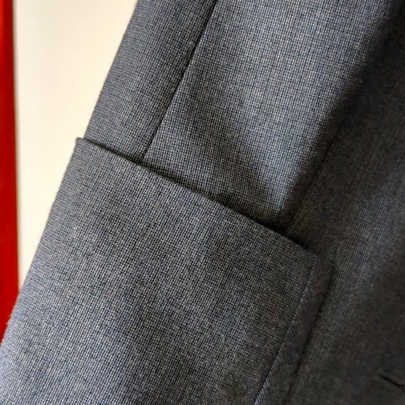 Halogen - Picture 8 of 8